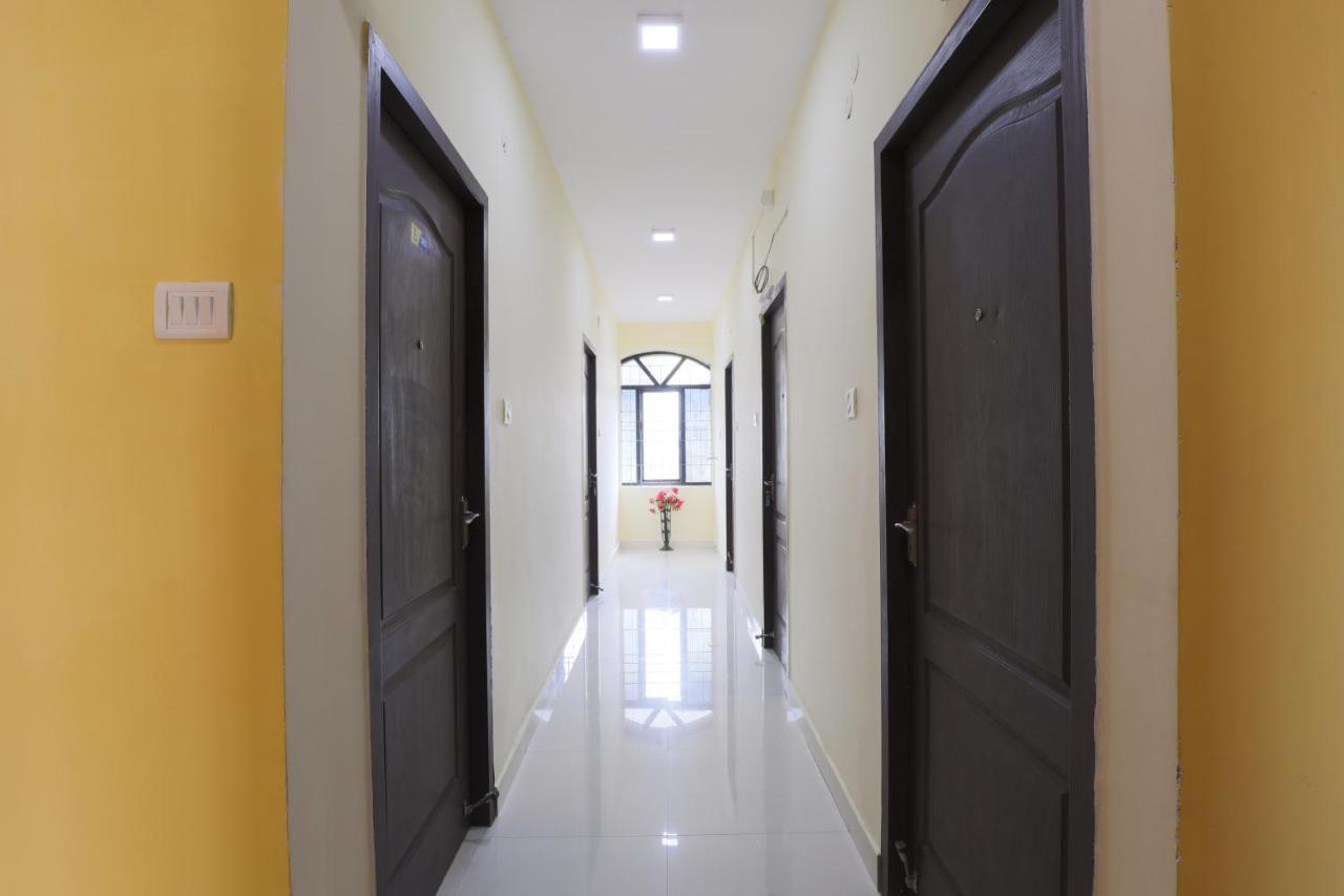 Green Tree Hotel-Near Vfs Global And Ramee Mall Chennai Eksteriør bilde