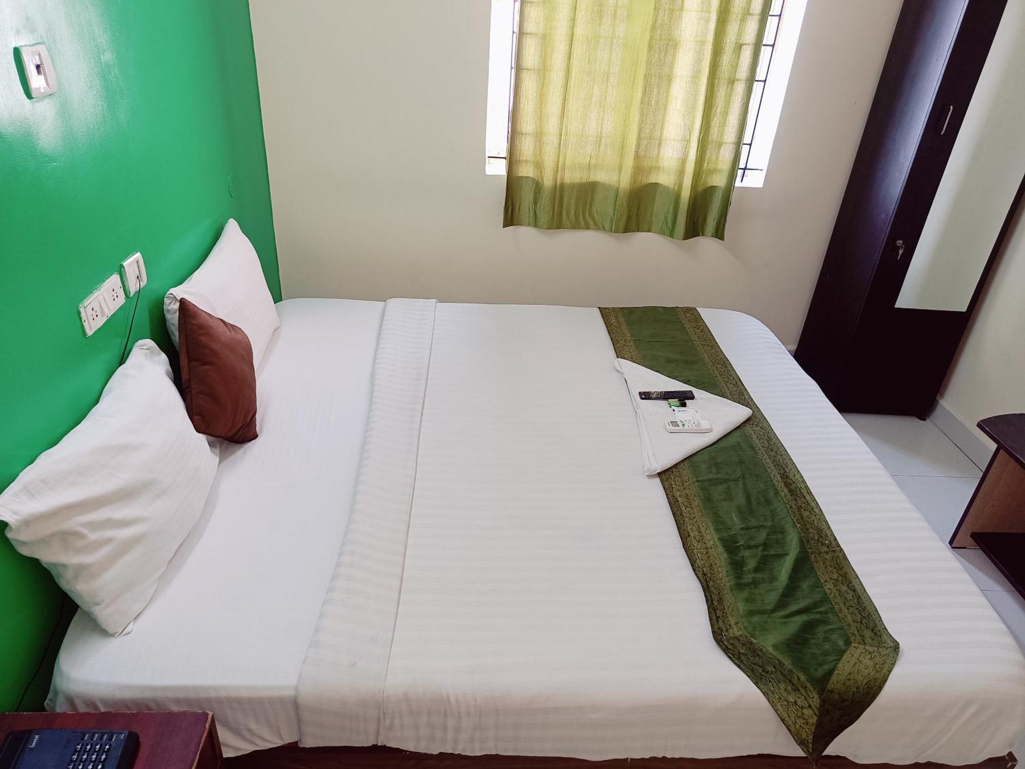Green Tree Hotel-Near Vfs Global And Ramee Mall Chennai Eksteriør bilde